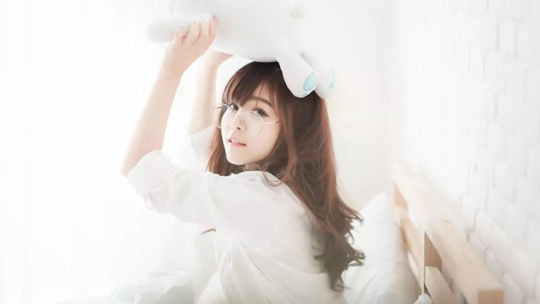 女人这里越黑，说明子宫毒素越多，早发现早治疗！